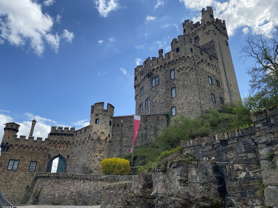 Burg Sooneck bei Niederheimbach am Mittelrhein | Foto: Stefan Frerichs / RheinWanderer.de